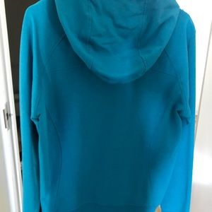 Size 6 lululemon scuba hoodie